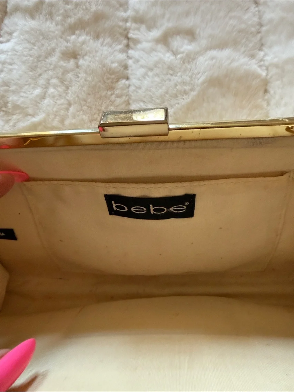 Vintage Gold Evening Chain-Handle Clutch - Women Bags